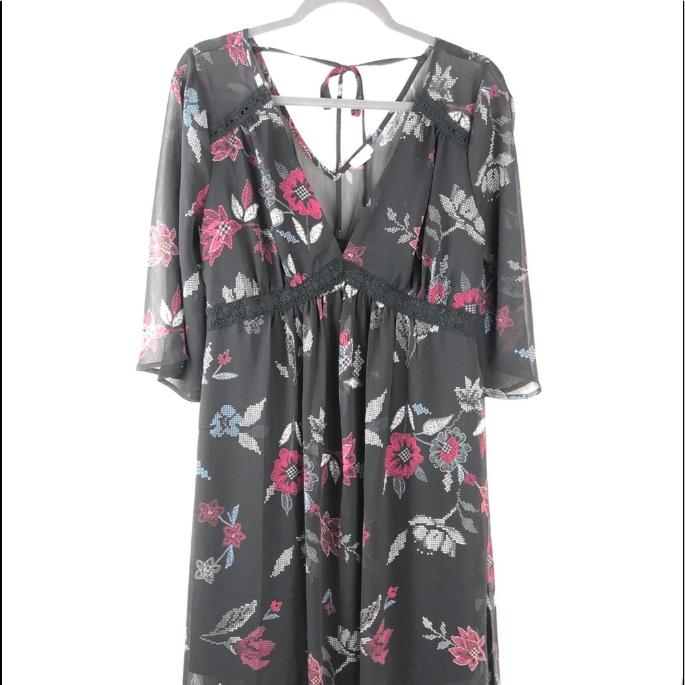 Wild Pearl dress size M